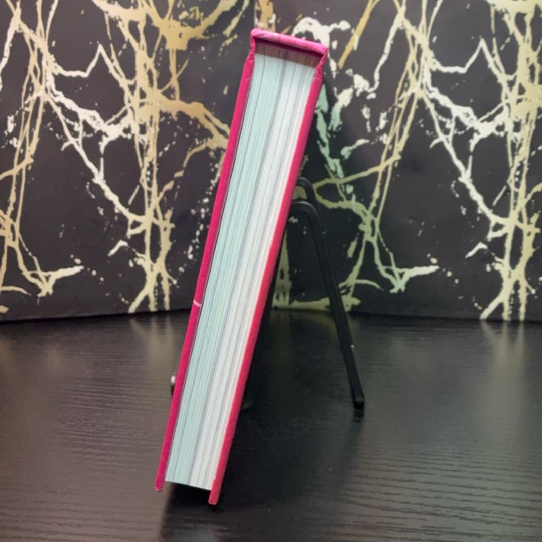 Lore Olympus: Volume One exact copy — photo 6