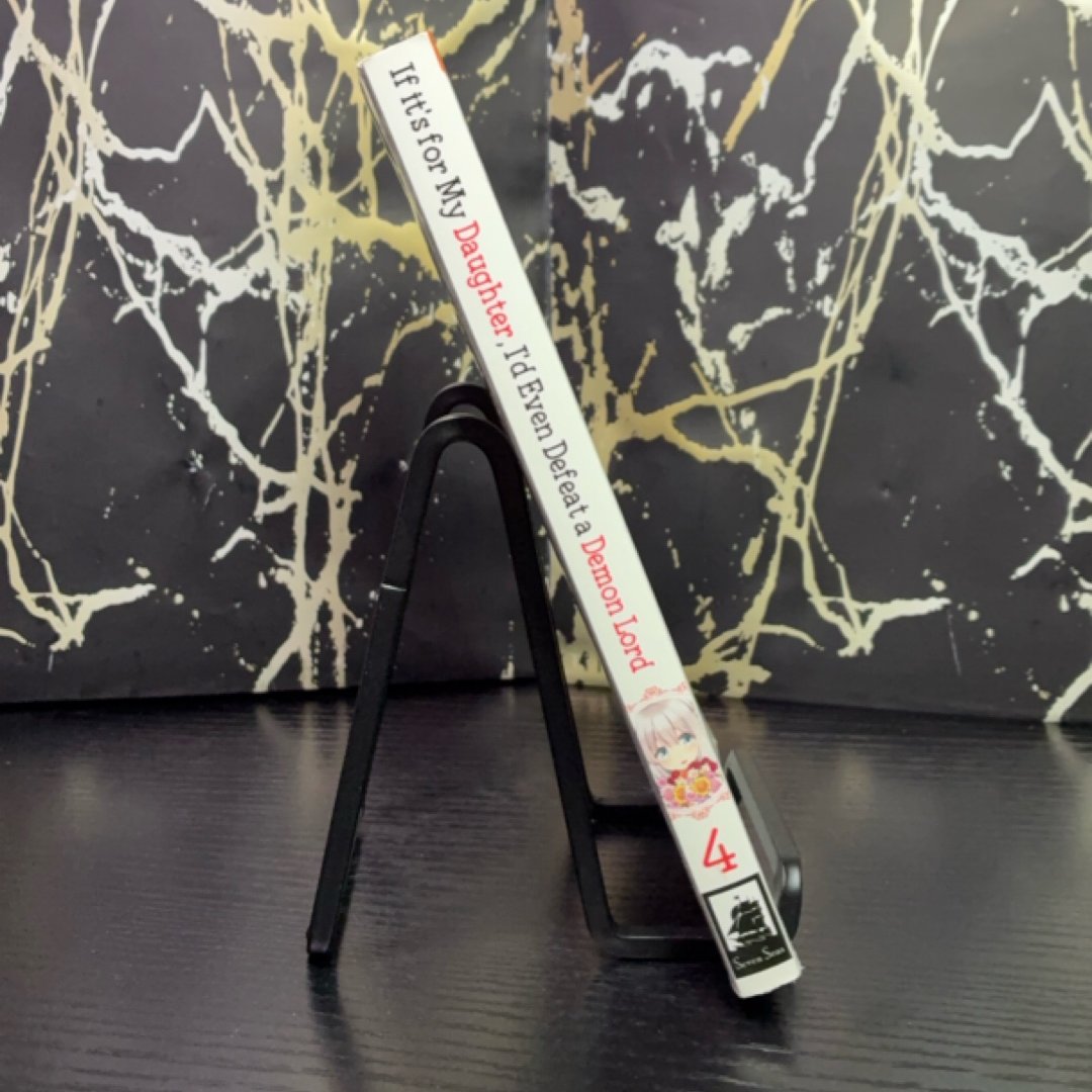 If It's for My Daughter, I'd Even Defeat a Demon Lord (Manga) Vol. 4 exact copy — photo 2