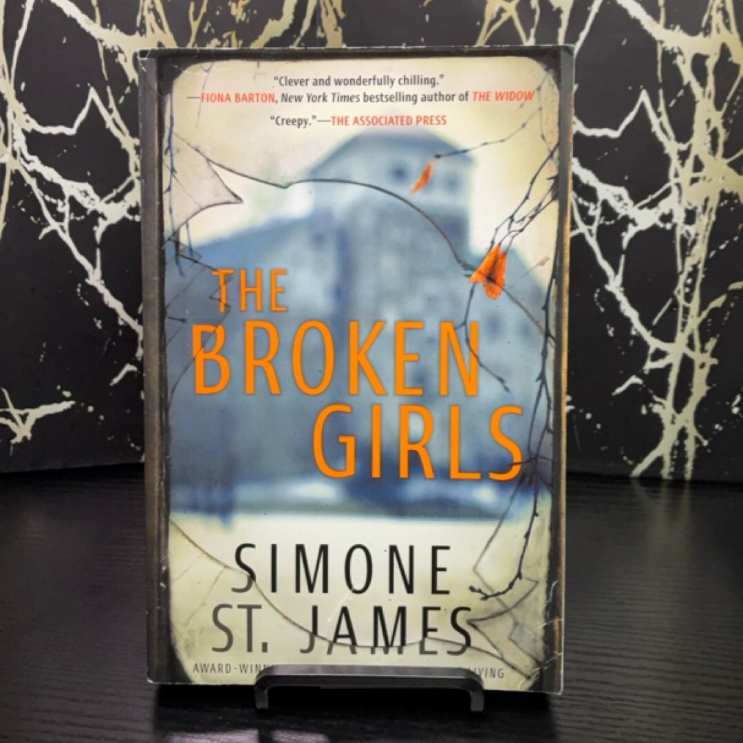 The Broken Girls exact copy — photo 1