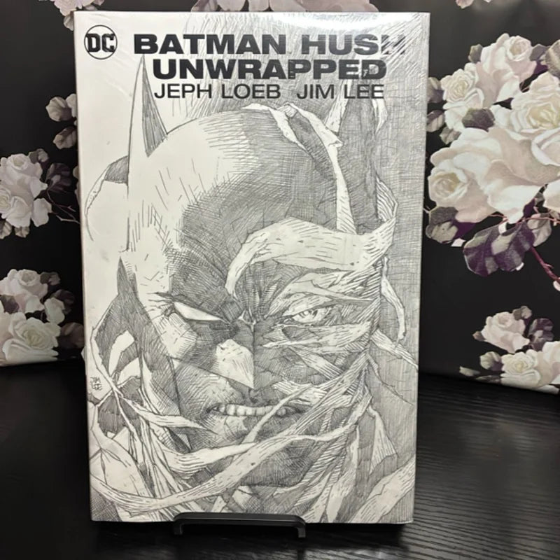 Batman: Hush Unwrapped Deluxe Edition (New Edition)