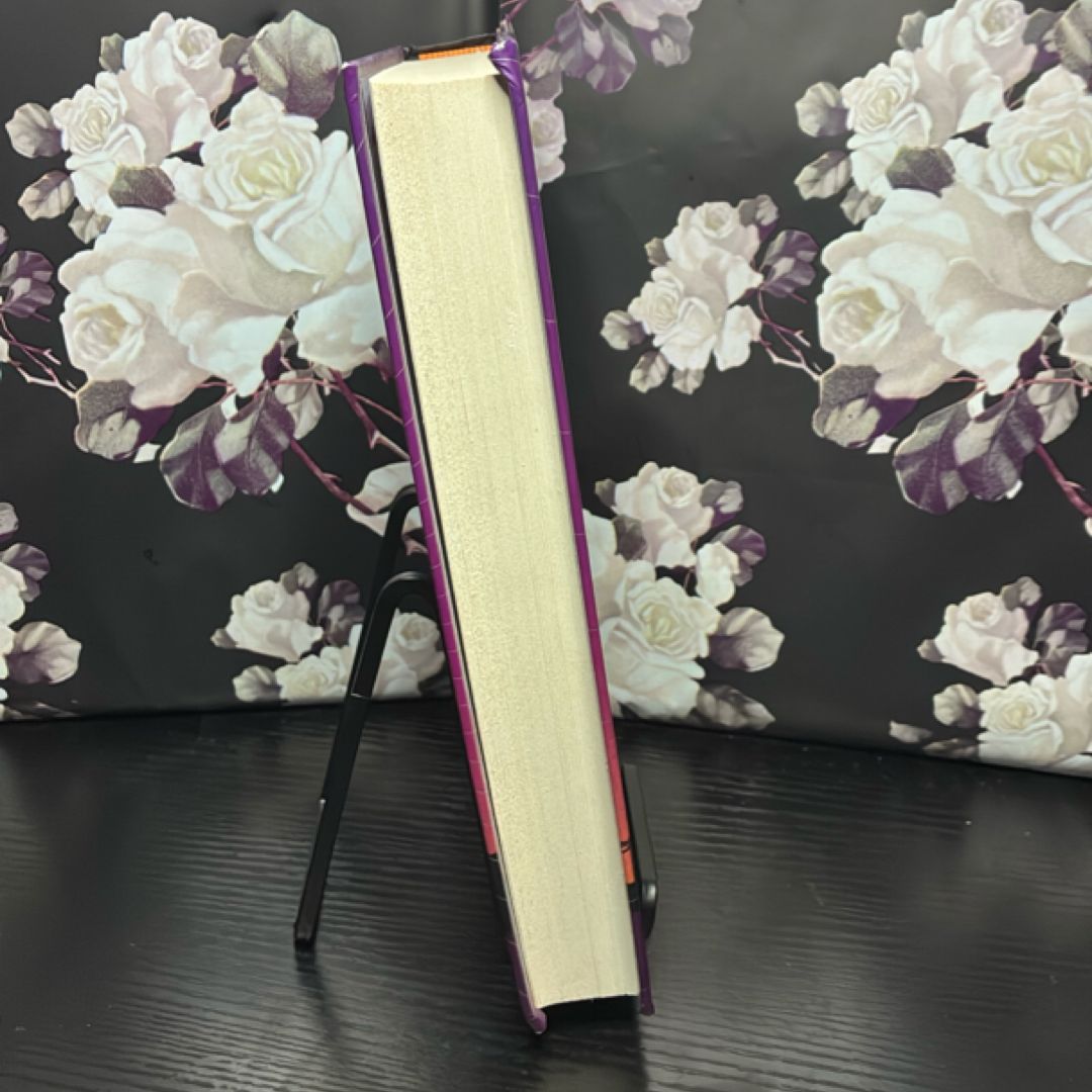 Welcome to Night Vale: A Novel exact copy — photo 4