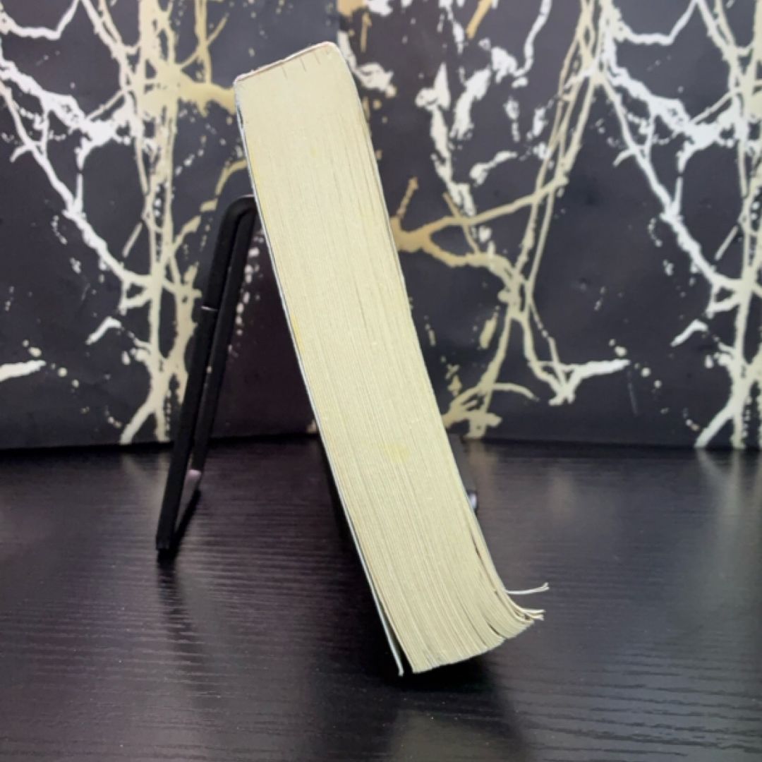 In My Dreams I Hold a Knife exact copy — photo 5
