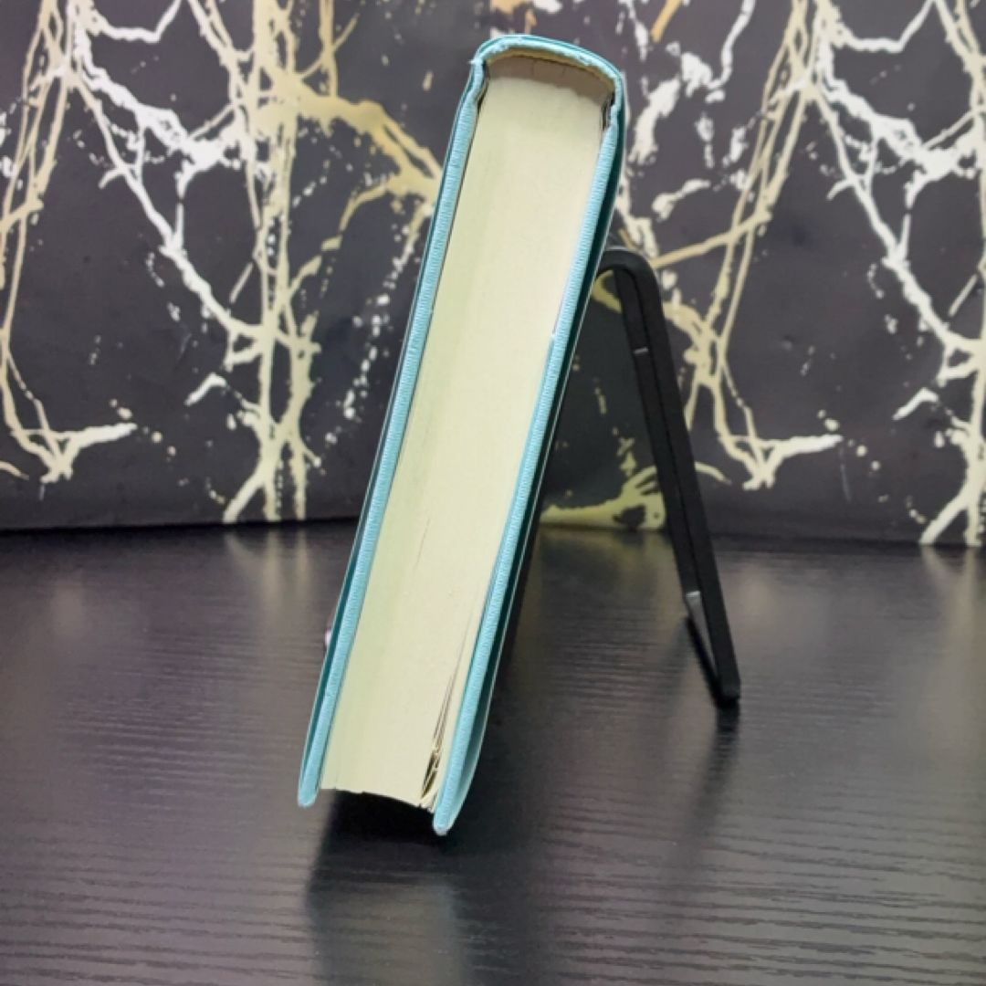 Anxiously Attached exact copy — photo 6