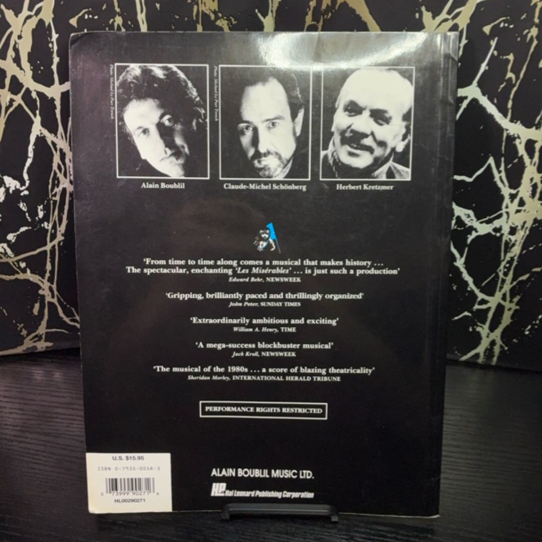 Les Misérables – Updated Souvenir Edition exact copy — photo 2