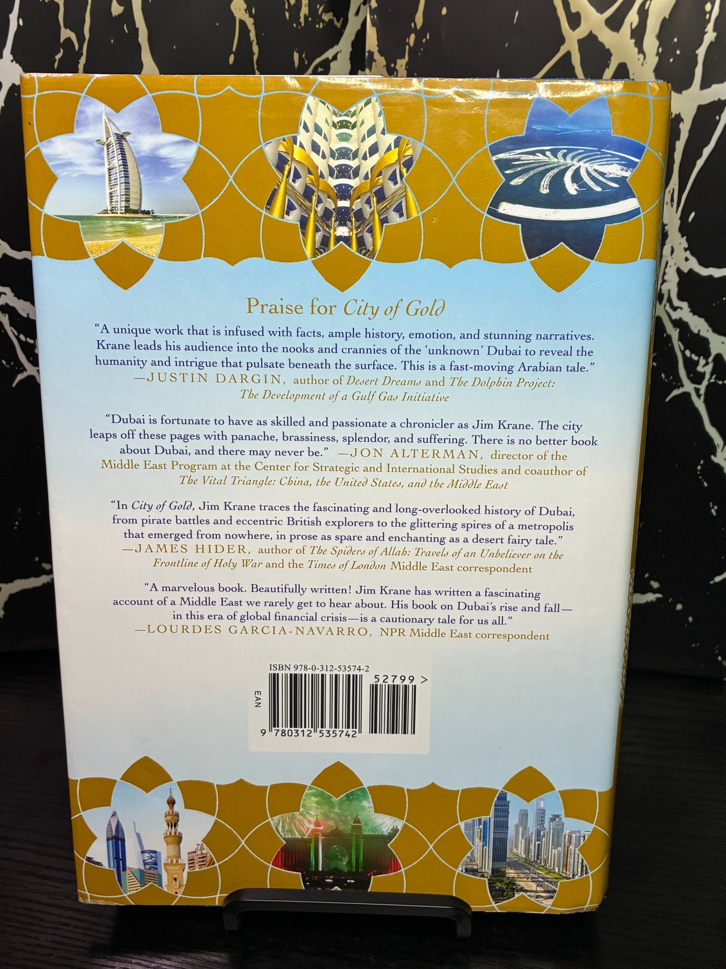 City of Gold: Dubai and the Dream of Capitalism