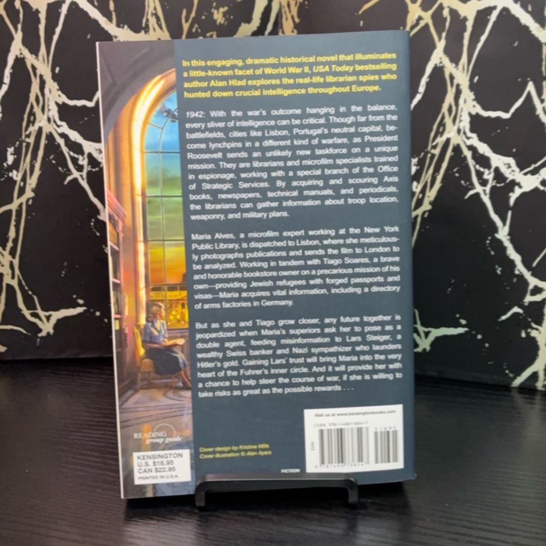 The Book Spy exact copy — photo 3