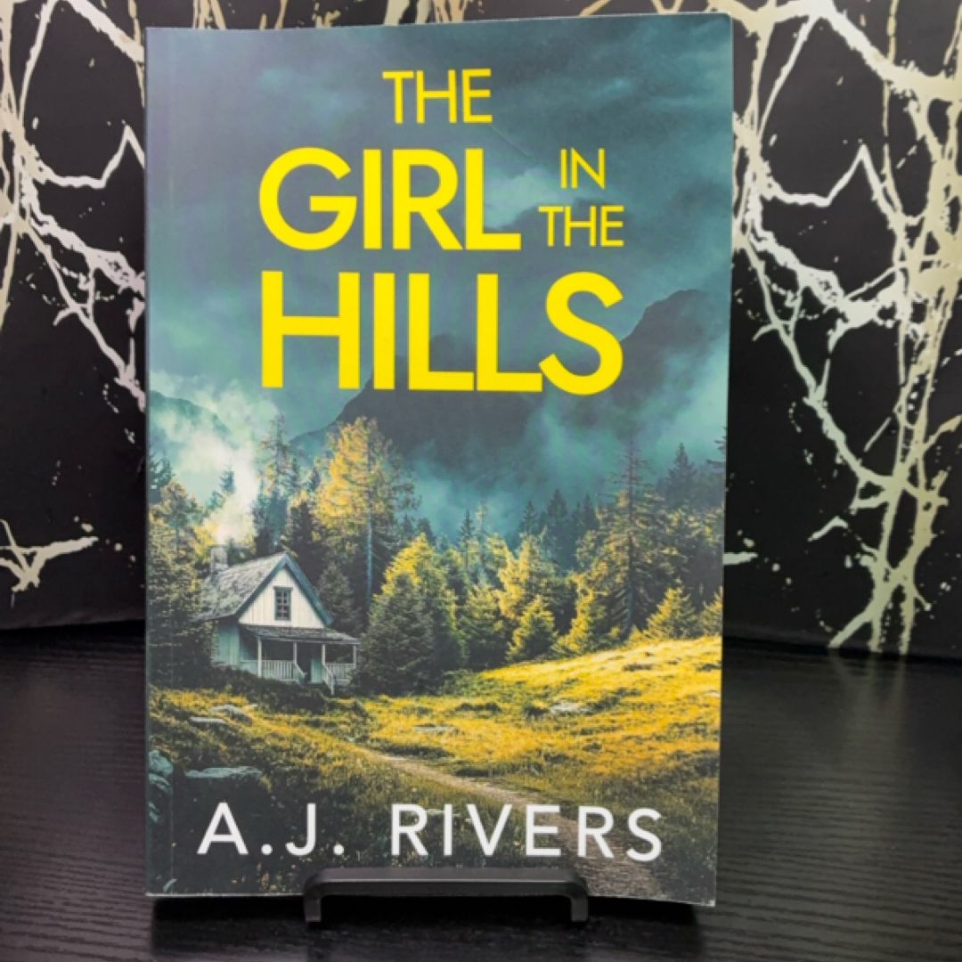 The Girl in the Hills exact copy — photo 1